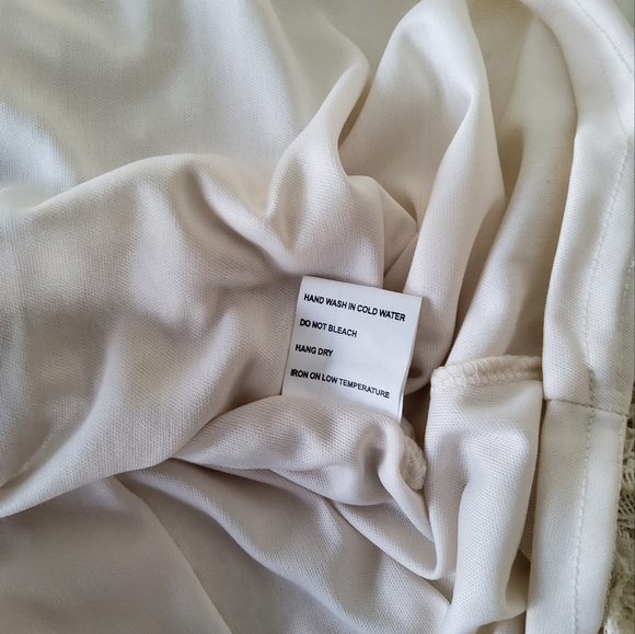 Solitaire by Ravi Khosla Crochet Hi/Lo Maxi Dress - Picture 8 of 16